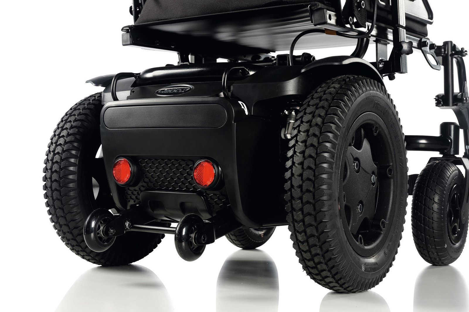 SILLA DE RUEDAS ELÉCTRICA QUICKIE Q200 R - Imagen 7
